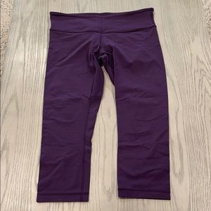 Wunder Under Lululemon crop leggings